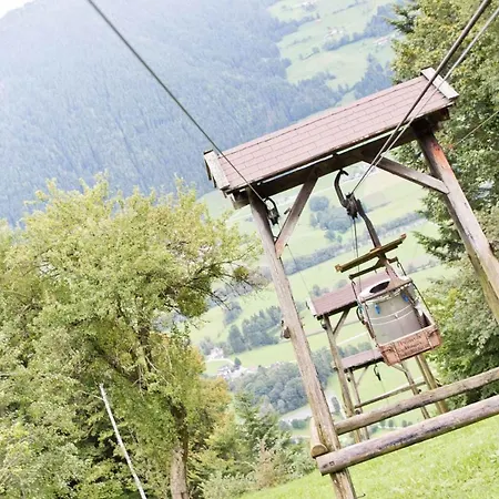 In With Two-bedrooms 1 *